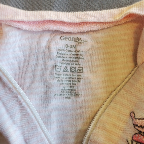 3 Easter/Spring Footie Sleepers Baby 0-3 months - Picture 2 of 5